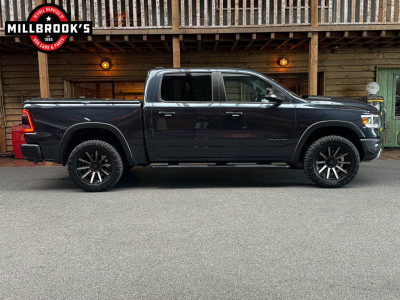 Dodge Ram 1500 5.7 V8 4x4 Crew Cab Rebel foto 8