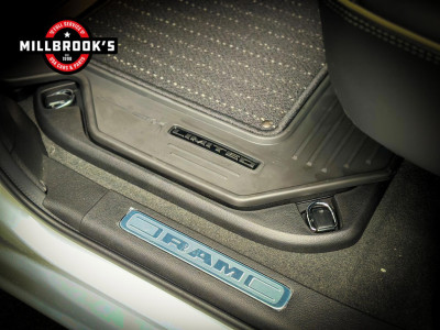 Dodge Ram 1500 5.7 V8 4x4 Limited Night, BPM VRIJ, op voorraad!! foto 15