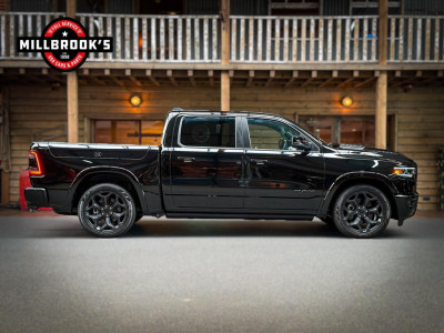 Dodge Ram 1500 5.7 V8 4x4 Limited Night E-Torque, BPM VRIJ, Rambox, LPG foto 12