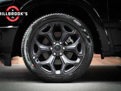 Dodge Ram 1500 5.7 V8 4x4 Limited Night, Rambox, BPM VRIJ, Splitting Tailgate, Bakflip, LPG, op voorraad!! foto 16