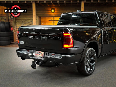 Dodge Ram 1500 5.7 V8 4x4 Longhorn, BPM VRIJ, LPG, Black edition, Luchtvering, adaptieve cruise control, 360 graden camera foto 4