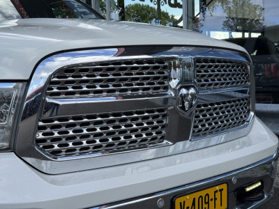 Dodge Ram 1500 5.7 V8 4x4 Quad Cab 64 Laramie | Lage Bijtelling | Dakraam | LPG 200L | Stoelverw/Stoelverk foto 7