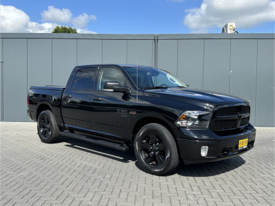 Dodge Ram 1500 5.7 V8 CLASSIC NIGHT 4x4 / PRINS LPG / BPM VRIJ / CAMERA / NAVI / 3.5T TREKHAAK / ECC / CRUISE / DUBBEL CABINE 4