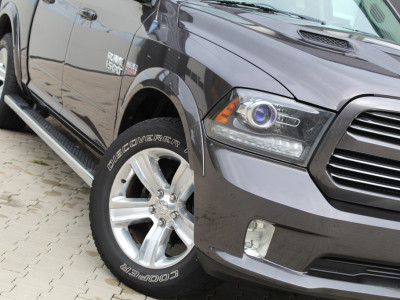 Dodge Ram 1500 5.7 V8 Hemi 402Pk Sport | Prins LPG | Gunstige bijtelling foto 9