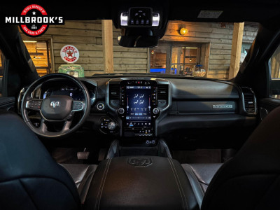 Dodge Ram 1500 5.7 V8 Laramie LPG. BPM VRIJ!. Panorama dak. Harm&kardon foto 9