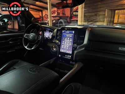 Dodge Ram 1500 5.7 V8 Laramie, LPG, 12 scherm, Panorama dak, Nederlandse autos foto 13