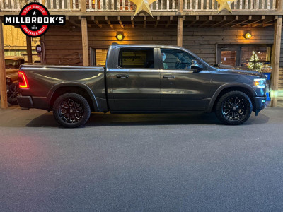 Dodge Ram 1500 5.7 V8 Laramie, LPG, 1e eigenaar, XD Velgen, Panoramadak foto 9
