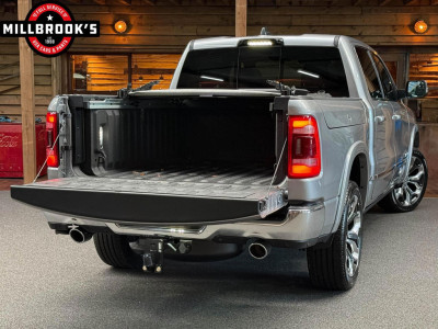 Dodge Ram 1500 5.7 V8 Limited E-Torque, BPM VRIJ, LPG, Full option, Rambox, 360 graden camera, Panorama dak, 12 scherm. foto 13