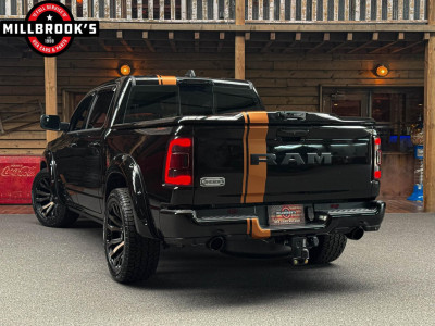 Dodge Ram 1500 5.7 V8 Limited Longhorn, Widebody, Black Edition, LPG Sport pakket, FUEL velgen foto 5
