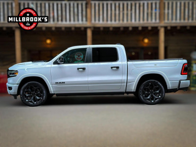 Dodge Ram 1500 5.7 V8 Limited Night Rambox, BPM VRIJ, LPG, Panoramadak, Head Up Display, div. op voorraad foto 11