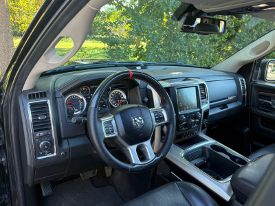 Dodge Ram 1500 5.7 V8 Quad Cab 64|401PK|NAP|Automaat|trekhaak 3500KG|schuif/- kanteldak|stoelkoeling|Stuur- stuurverwarming|cruis foto 12