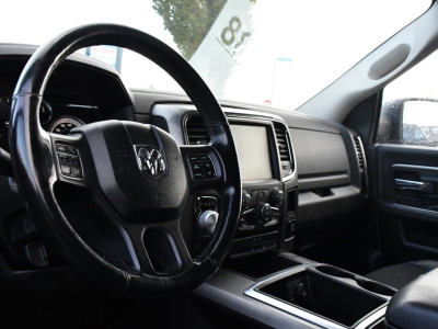 Dodge Ram 1500 5.7 V8 Quad Cab 64 Cruise, Camera, 402pk, Automaat, 3500kg, Trekhaak, Stoelverwarming, Leder, Multimedia, Sensoren, Uniek! foto 2