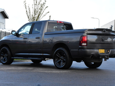Dodge Ram 1500 5.7 V8 Quad Cab 64 Cruise, Camera, 402pk, Automaat, 3500kg, Trekhaak, Stoelverwarming, Leder, Multimedia, Sensoren, Uniek! foto 3