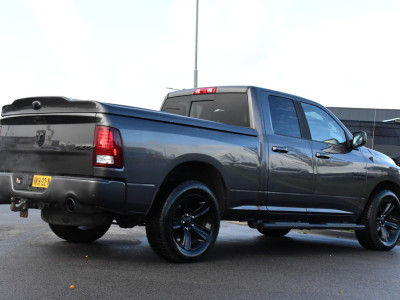 Dodge Ram 1500 5.7 V8 Quad Cab 64 Cruise, Camera, 402pk, Automaat, 3500kg, Trekhaak, Stoelverwarming, Leder, Multimedia, Sensoren, Uniek! foto 6