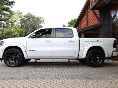 Dodge Ram 1500 5.7 V8, diverse op voorraad, BPM VRIJ, Widebody, LPG!! foto 11