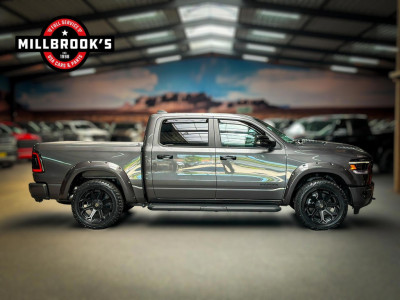 Dodge Ram 1500 5.7 V8, diverse op voorraad, BPM VRIJ, Widebody, LPG!! foto 16