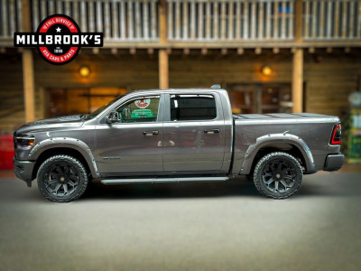 Dodge Ram 1500 5.7 V8, diverse op voorraad, BPM VRIJ, Widebody, LPG!! foto 21
