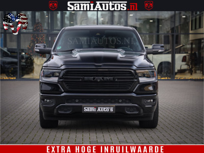 Dodge Ram 1500 Black Sport | Hemi 5.7 V8 | Luchtvering | 360 Camera | Panorama Dak | 4x4 Crew Cab | Dubbele cabine 5 persoons | Grijskenteken | foto 2