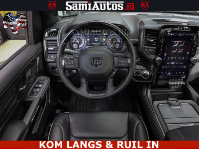 Dodge Ram 1500 LIMITED NIGHT | BOM VOL | HUD | MWK | LUCHTVERING | PANODAK | 5.7 V8 HEMI 402PK | DC | DUBBELE CABINE | 5 PERSOONS | GRIJSKENTEKEN PICK UP | | De specialist in Amerikaanse pickâups in Nederland en Europa. foto 2