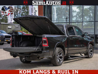 Dodge Ram 1500 LIMITED NIGHT | BOM VOL | HUD | MWK | LUCHTVERING | PANODAK | 5.7 V8 HEMI 402PK | DC | DUBBELE CABINE | 5 PERSOONS | GRIJSKENTEKEN PICK UP | | De specialist in Amerikaanse pickâups in Nederland en Europa. foto 5