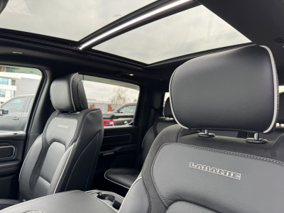 Dodge Ram 1500 Laramie Night Hurricane | 3 jaar garantie | Pano | Harman Kardon | Passenger Screen foto 14