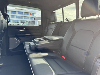 Dodge Ram 1500 Laramie Night Hurricane | 3 jaar garantie | Pano | Harman Kardon | Passenger Screen foto 16