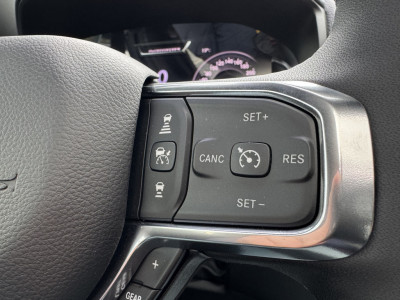 Dodge Ram 1500 Laramie Night Hurricane | 3 jaar garantie | Pano | Harman Kardon | Passenger Screen foto 21