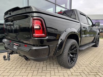 Dodge Ram 1500 Laramie Night Hurricane | 3 jaar garantie | Pano | Harman Kardon | Passenger Screen foto 4