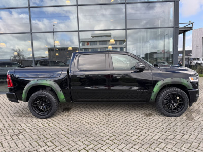 Dodge Ram 1500 Limited HULK Edition | 3 jaar garantie | Pano | Harman Kardon | 22 | Flares | Passenger screen foto 4