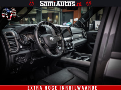 Dodge Ram 1500 SPORT BLACK EDITION | 4X4 5.7 V8 | VOL OPTIETS | 360 CAMERA | APPLE CARPLAY | 3500KG | 22INCH NIGHT | FULL LED | ADAPTIVE CRUISE | MEMORY SEATS | LEDER | DUBBELE CABINE | CREWCAB foto 3