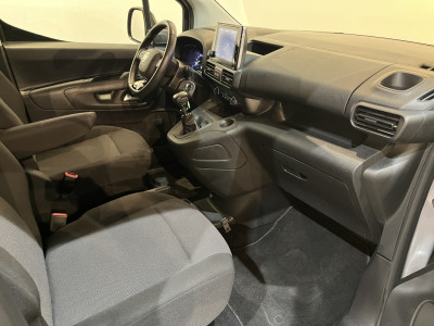 Fiat Doblò 1.5 BlueHDi 100 PK L1 / Euro 6 / Airco / CarPlay / Cruise Control / Camera / Navigatie / 68.900 KM !! foto 21