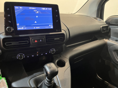 Fiat Doblò 1.5 BlueHDi 100 PK L1 / Euro 6 / Airco / CarPlay / Cruise Control / Camera / Navigatie / 68.900 KM !! foto 7