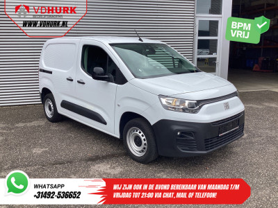 Fiat Doblò 1.5 HDi 100 pk 3 Pers./ CarPlay/ Stoelverw./ Camera/ PDC/ Cruise/ Airco