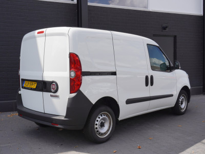 Fiat Doblò Cargo 1.3 MJ EURO 6 - Airco - Start/Stop - NAP - € 9.900,- Excl. foto 2