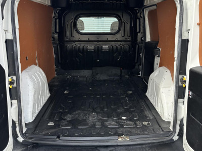 Fiat Doblò Cargo 1.3 MultiJet SX MARGE BTW VRIJ foto 9