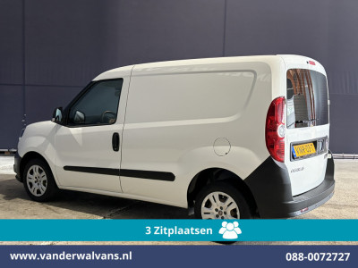Fiat Doblò Cargo 1.6 MJ 90pk L1H1 Euro6 Airco  | 3-Zits | Navigatie | Apple Carplay | Android Auto Zijdeur, Parkeersensoren, Bijrijdersbank foto 3