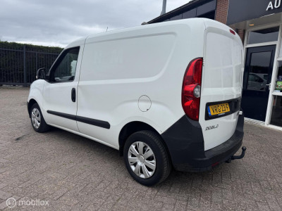 Fiat Doblò Cargo 1.6 MJ L1H1 41000 km NAP lichte zij schade 3
