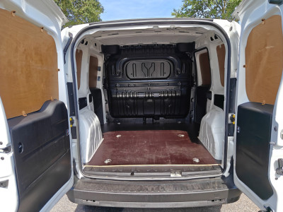 Fiat Doblò Cargo 1.6 MJ L1H1 AIRCO BJ 2022 foto 10