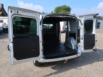 Fiat Doblò Cargo 2.0 | 135PK | AIRCO | TREKHAAK Zeer nette 11