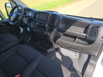 Fiat Ducato 2.2 MultiJet 140 S&S L2H2 3.5t - 140 Pk - Euro 6 - Groot Scherm - Navi - ParkeerCamera - Airco - Cruise Control foto 11