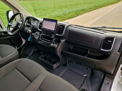 Fiat Ducato 2.2 MultiJet 140 S&S L2H2 3.5t - 140 Pk - Euro 6 - Groot Scherm - Navi - ParkeerCamera - Airco - Cruise Control foto 13