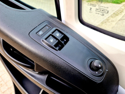 Fiat Ducato 2.2 MultiJet 140 S&S L2H2 3.5t - 140 Pk - Euro 6 - Groot Scherm - Navi - ParkeerCamera - Airco - Cruise Control foto 18