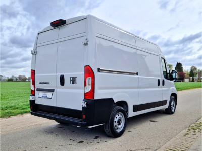 Fiat Ducato 2.2 MultiJet 140 S&S L2H2 3.5t - 140 Pk - Euro 6 - Groot Scherm - Navi - ParkeerCamera - Airco - Cruise Control foto 7
