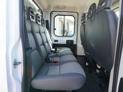Fiat Ducato 2.2 MultiJet 180PK S&S 3.5t Heavy Dubbelcabine Automaat nr. V105 | Airco | Cruise | Standkachel | 7 Persoons foto 11