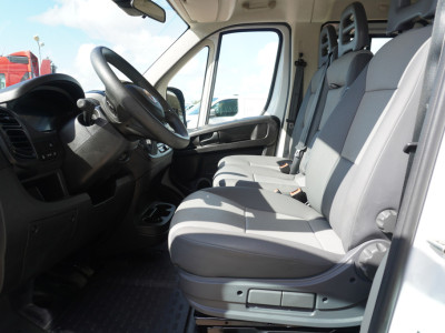 Fiat Ducato 2.2 MultiJet 180PK S&S 3.5t Heavy Dubbelcabine Automaat nr. V105 | Airco | Cruise | Standkachel | 7 Persoons foto 16