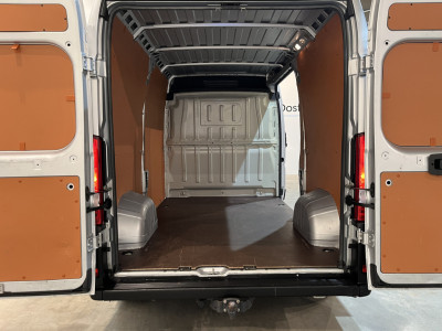 Fiat Ducato 2.3 MultiJet 120 PK L2H2 / Euro 6 / Airco / Cruise Control / Trekhaak / Navigatie / 3-Zits / foto 18