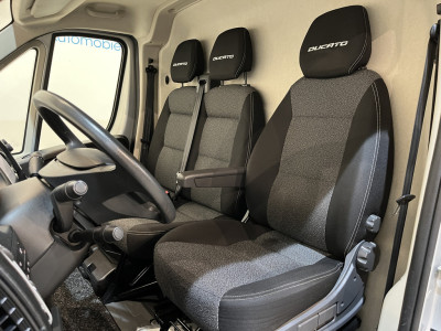 Fiat Ducato 2.3 MultiJet 120 PK L2H2 / Euro 6 / Airco / Cruise Control / Trekhaak / Navigatie / 3-Zits / foto 6