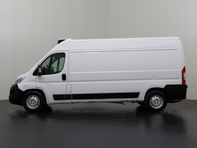 Fiat Ducato 2.3 MultiJet 150PK L3H2 Koelauto | Laadklep | Navigatie | Camera | 3-Persoons | Airco | Cruise foto 12