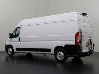 Fiat Ducato 2.3 MultiJet 150PK L3H2 Koelauto | Laadklep | Navigatie | Camera | 3-Persoons | Airco | Cruise foto 6
