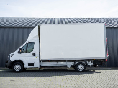 Fiat Ducato 2.3 MultiJet Bakwagen met laadklep | 141 PK | Euro 6 | Cruise | Camera | Airco | Navigatie 4